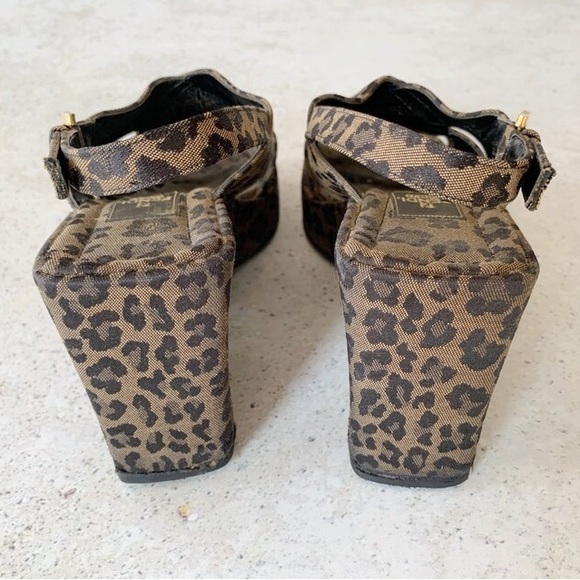 🐆 Vintage FENDI Shoes Sandals Platform Heels - Picture 7 of 8